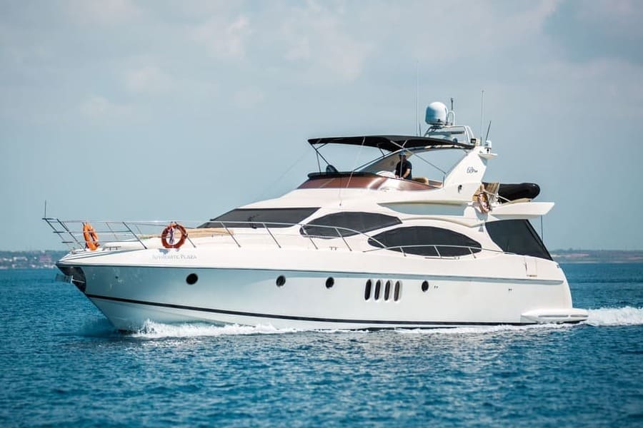 Azimut 68