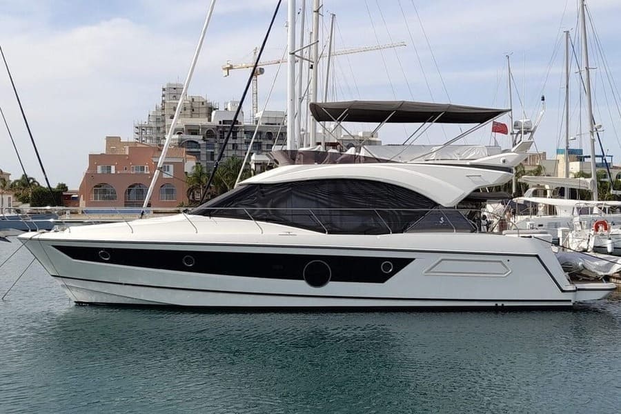 Beneteau Monte Carlo 52